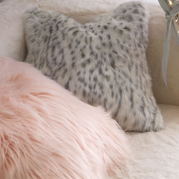 Pottery Barn Teen Other - Pottery Barn Teen Leopard Faux-Fur Pillow Cover